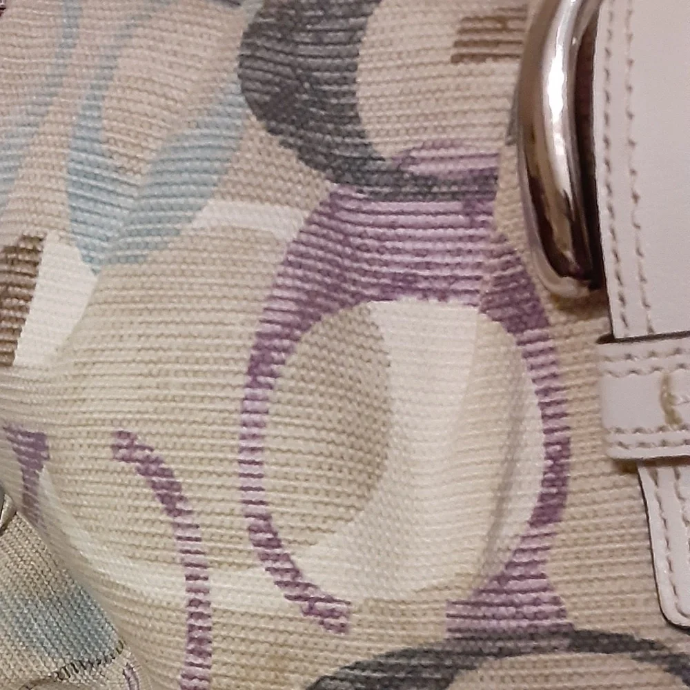 Coach Lynn Soho Multi-Color Optic Art Hobo Shoulder Bag - Picture 2 of 16
